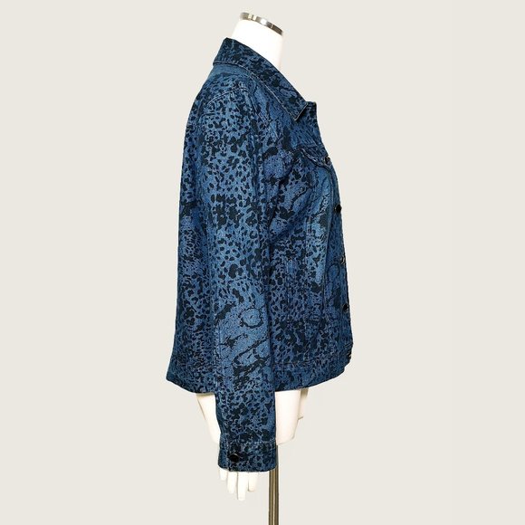 Natural Life Jean Jacket - Picture 4 of 9